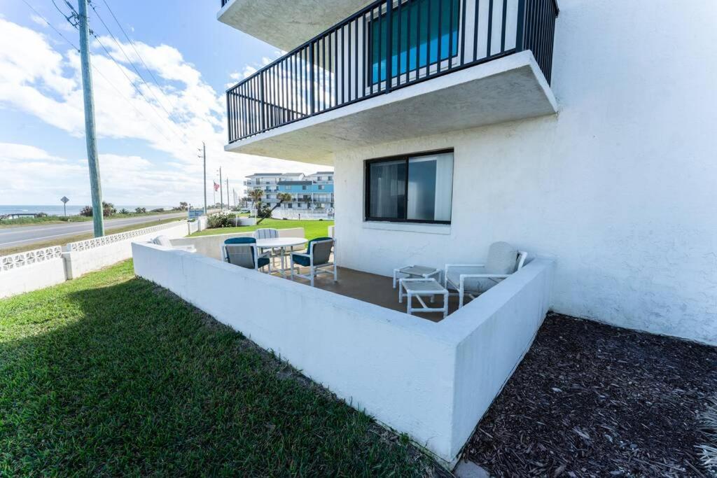 Lovely 2 Bedroom Beachfront Condo Flagler Beach Extérieur photo
